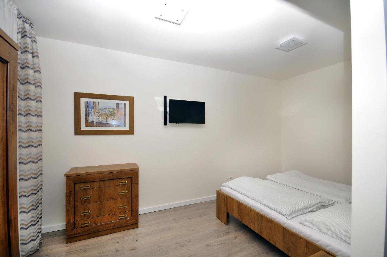 Apartmany Mojzitov Dvor Łuczeniec Zewnętrze zdjęcie